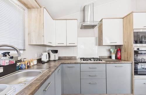 Ryde Ski Chalet | Carpenters Lodge, the perfect dog friendly retreat.