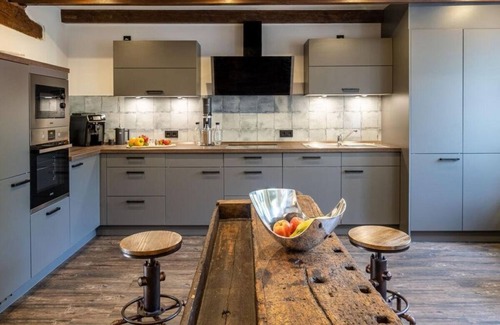 Tating Cottage | Carpentry - Country Lodge Ole Steen