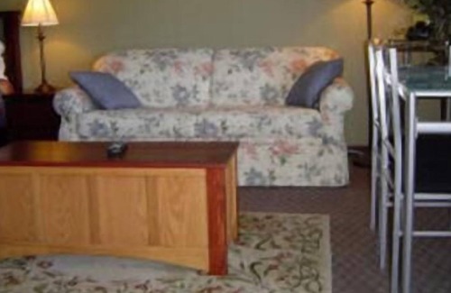 Melfort Hotel | Carra Valla Inn