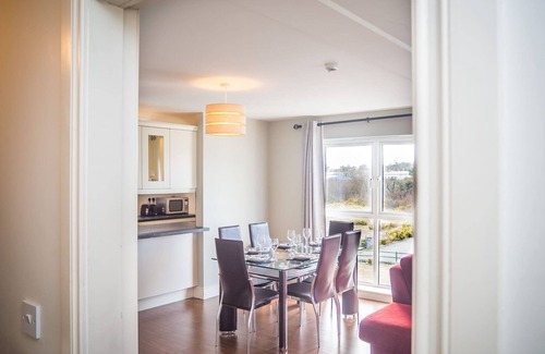 Carraroe Apartment | Carraroe Apartment ideal base to tour Connemara
