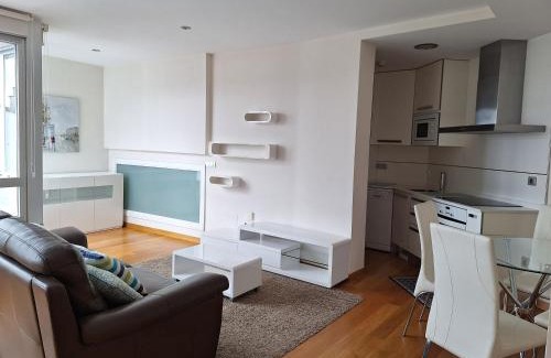 Santiago de Compostela City Centre Apartment | Carreira do Conde by Campanas