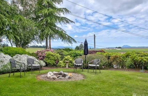 Bow Apartment | Carriage Hill Farm, 1 bed, 1 bath - 14 Night Minimum