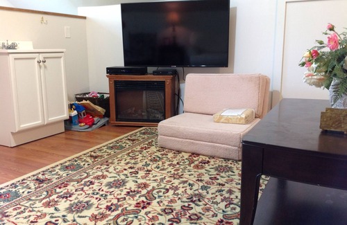 Greenville House | Carriage House 110 acres in Catskills Golf Hike Ski Bike Fire Pit BBQ Swing Set