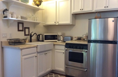 Napa House | Carriage House at Main Street Farmhouse!