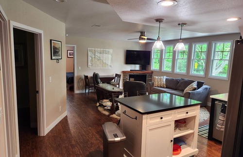 Leland Apartment | Carriage House guest house located in quaint FISHTOWN, Leland, Michigan, US