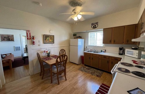 Bandera House | Carriage Inn - Cowboy Capital of the World
