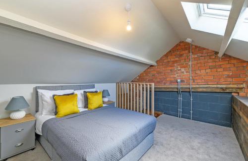 Preston Apartment | Carriage Works by Guestz