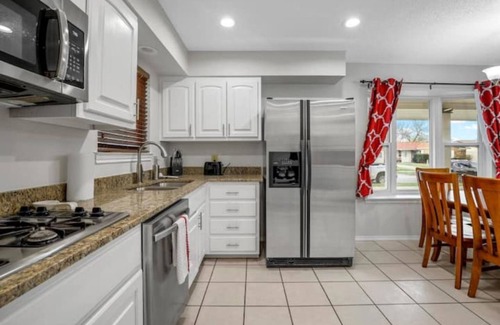 Original Town House | Carrollton Cutie