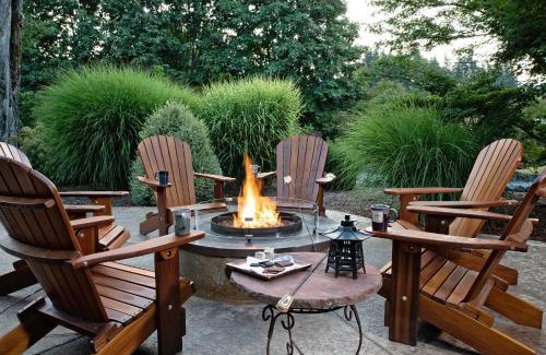 Carson Bed & Breakfast | Carson Ridge Luxury Cabins