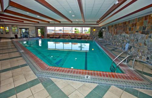 Minden Hotel | Carson Valley Motor Lodge and Suites