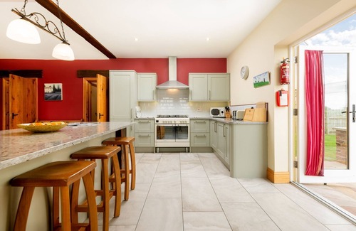 Beverley Cottage | Cart House 2 bedrooms - sleeps 4-5 guests in 2 bedrooms