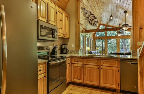 Rivers Edge Cabin | Cartecay Canoe House