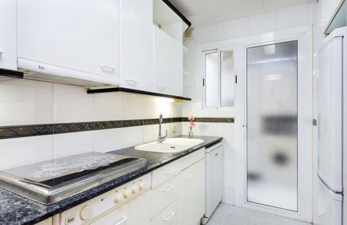 El Turo de la Peira Apartment | Cartella apartment 4 bedrooms and 2 bathrooms with balcony