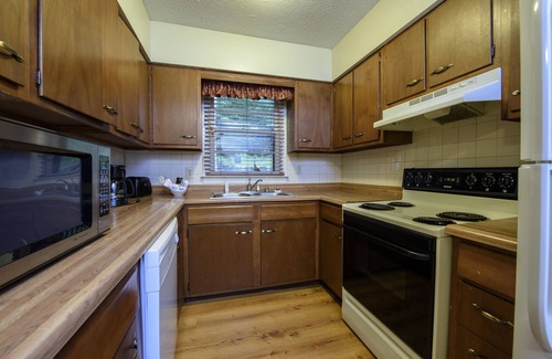 Olive Hill Hotel | Carter Caves State Resort Park