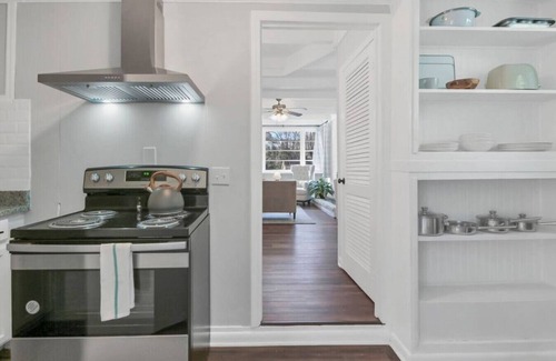 Forest Acres House | Carter Street Guest Suite | Pet Friendly