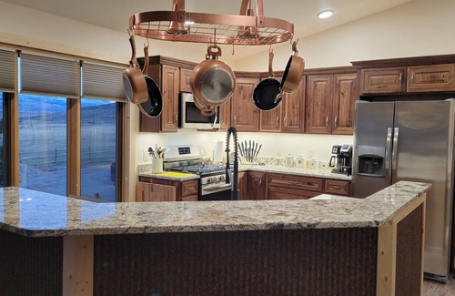 Cody House | Carter Vista Mountain Home near Yellowstone