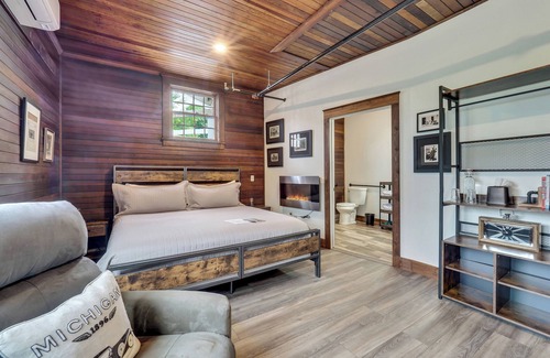 Ludington Bed & Breakfast | Cartier Mansion B&B