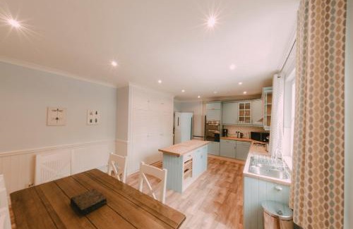 Merthyr Tydfil House | Cartref