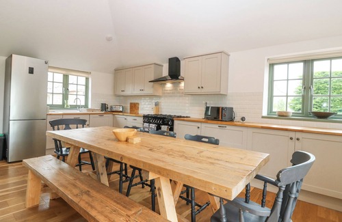 Kelso Cottage | CARTSHED, luxury holiday cottage, with open fire in Kelso