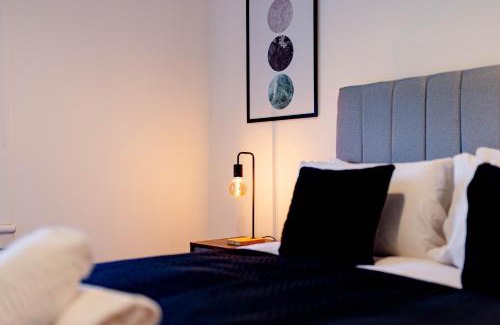 Johnstone House | Cartside House