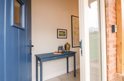 Kneesall Cottage | Carver's Rest