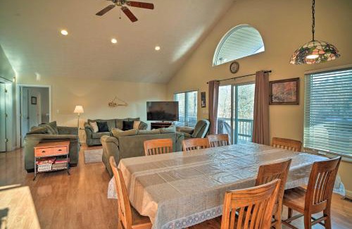 Caryville House | Caryville Home with Private Dock and Norris Lake Views