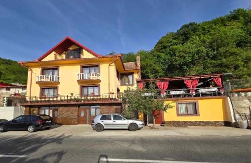 Coronini House | Casa Ștefania