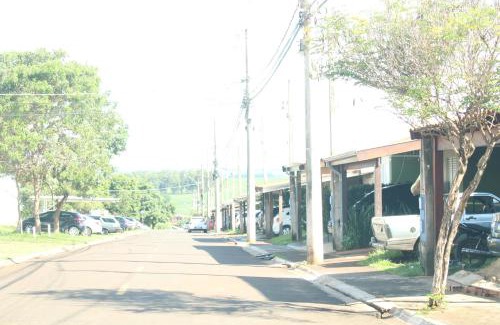 Ourinhos House | Casa 02 Quartos Condomínio Aceita Pet