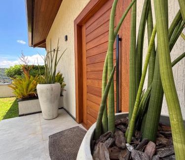 Teresopolis House | Casa 05 Monte Boa Vista - Casa de Luxo na Serra com Sauna e 4 Suítes