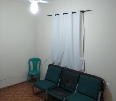 Baiminas House | Casa 2 quartos com ar condicionado e próximo ao centro