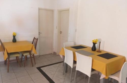 Miramar House | Casa 3 ambientes para 6 personas céntrica