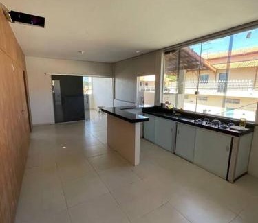 Coracao De Jesus Apartment | Casa 3 quartos 6 pessoas garagem