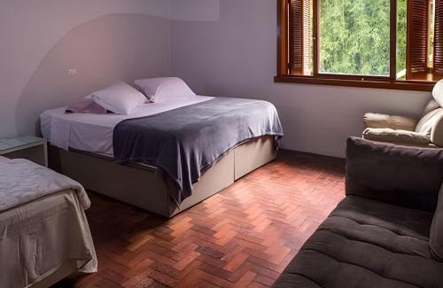 Pinto Bandeira House | Casa 4 suíte, piscina interna em Pinto Bandeira