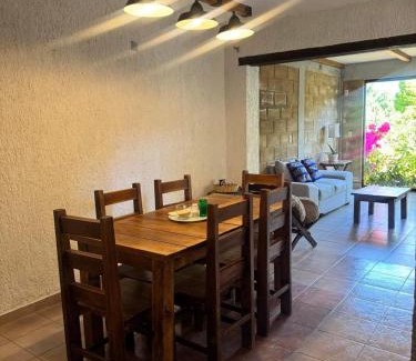 De Guadalupe House | Casa 79 sancris