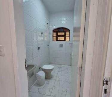 Maracana House | Casa a 2 quadras da praia com churrasqueira