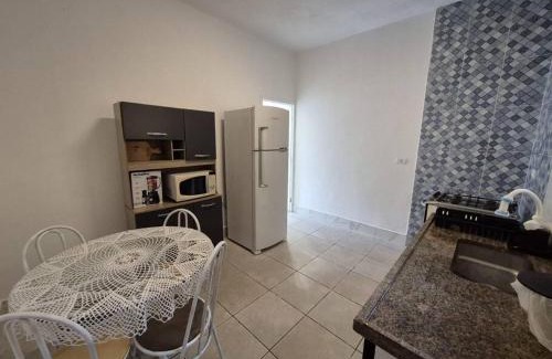 Maracana House | Casa a 2 quadras da praia com churrasqueira