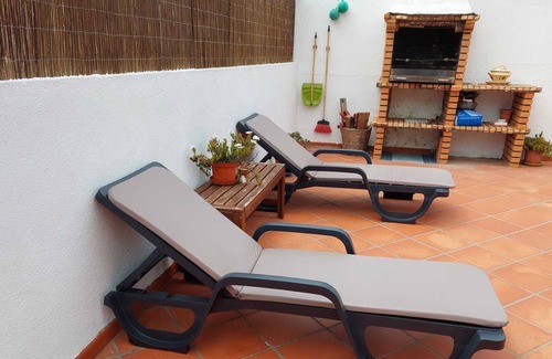 Sao Pedro da Cadeira Villa | Casa a 250 Metros da Praia - Casa do João