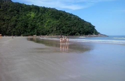 Sao Lourenco House | Casa a 50 metros da Praia da Riviera no Jardim São Lourenço - Casa com Wi-Fi