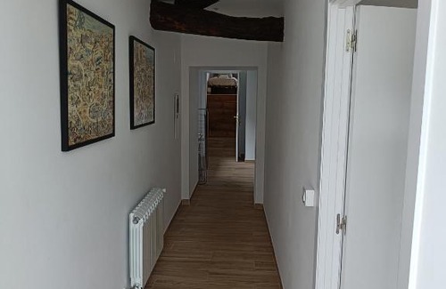 O Pino House | CASA A CALLE