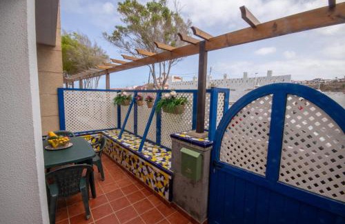 Puerto de las Nieves House | Casa azul Agaete