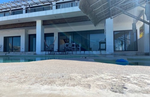 Yucatan Peninsula House | Casa A LA Orilla DEL MAR CON Piscina