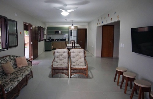 Itapoa House | Casa A.Mar- Right on the sand, Swimming Pool and Air Conditioning