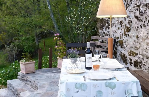 A Lama House | 'Casa A Penalba' with Mountain Views and Private Terrace