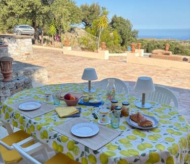 Lumio House | Casa a Scopa
