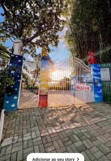 Bueno Brandao House | Casa Abacaxi, Vila Mágica