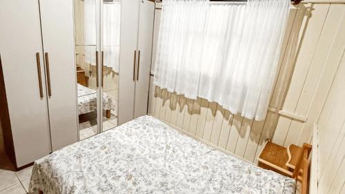 Ubatuba House | Casa aconchegante com piscina e churrasqueira