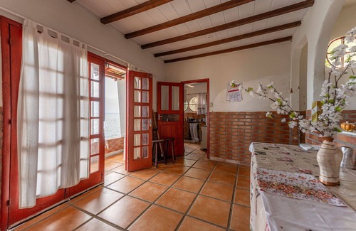 Mangaratiba House | Casa Aconchegante - Refúgio Perfeito à Beira-Mar