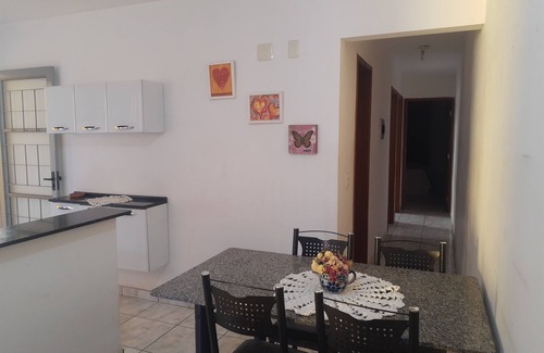 Londrina House | Casa Aconchegante com Garagem