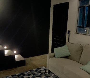 Barra Funda House | Casa aconchegante estilo industrial duplex linda