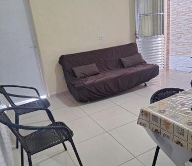 Jardim Rio da Praia House | Casa aconchegante próximo ao SESC Bertioga/SP.
